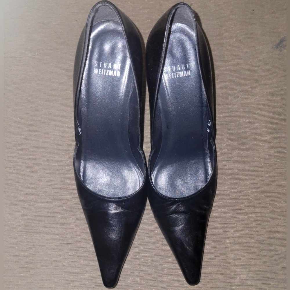 Stuart Weitzman Black Pointed Toe Heels